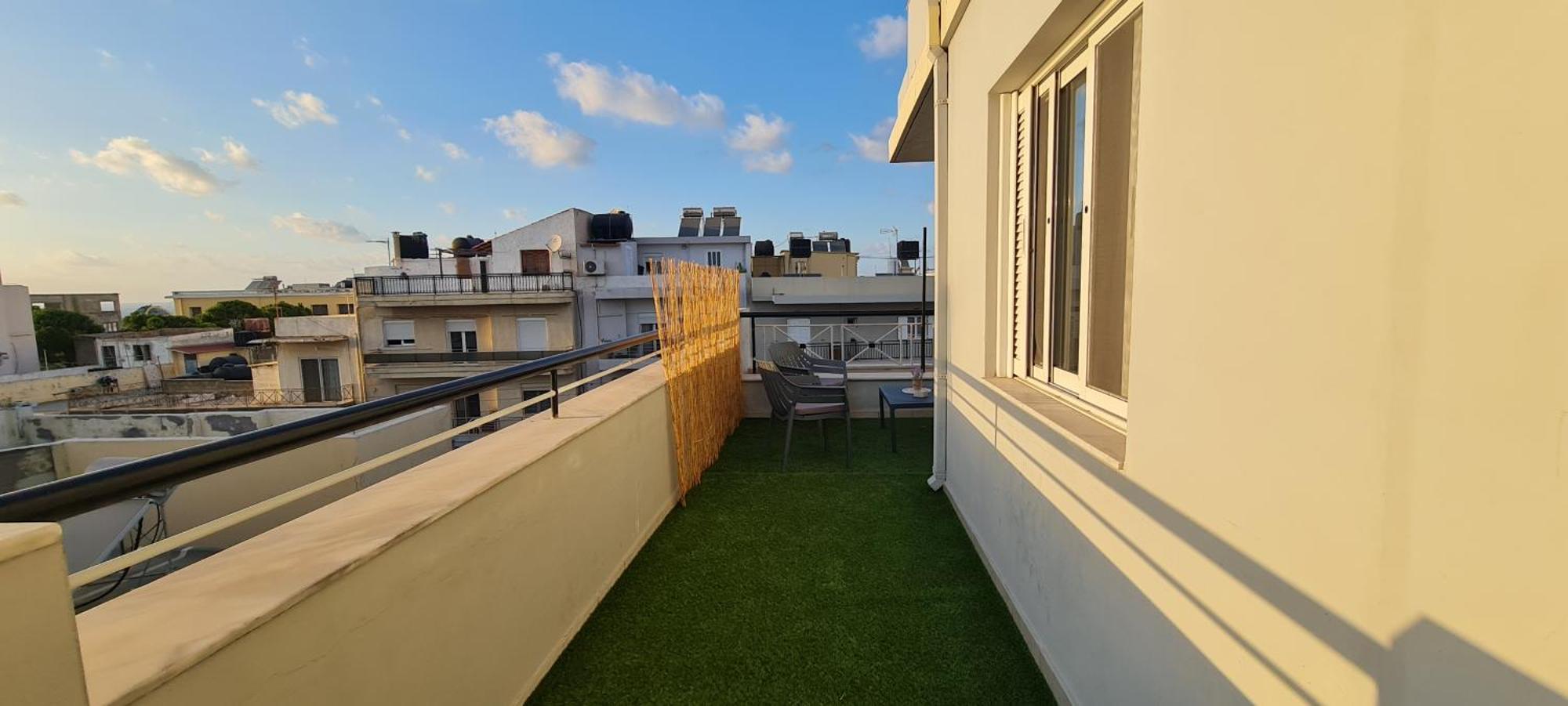 Sunny Apartment For Couples & Friends In Centre 伊拉克利翁 外观 照片